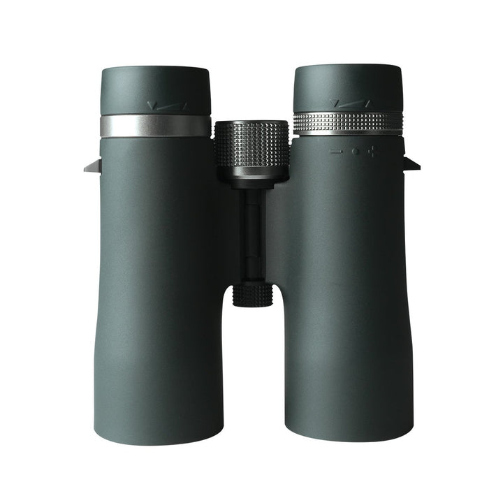 Alpen Apex 8x42mm Binocular Eyepiece Zoom In