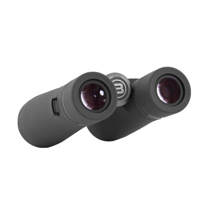 Bresser Montana 10.5x45mm ED Binoculars Eyepieces and Focuser Left Side Profile of Body