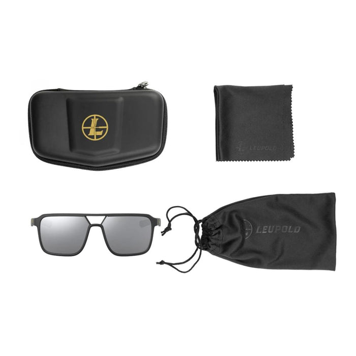 Leupold Bridger - Matte Black, Shadow Gray Flash Package Inclusion