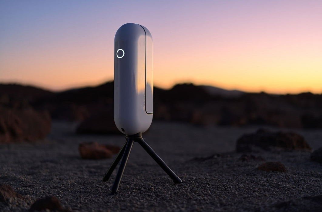 Vaonis Vespera II Smart Telescope Body Standing Straight Outdoors Focused