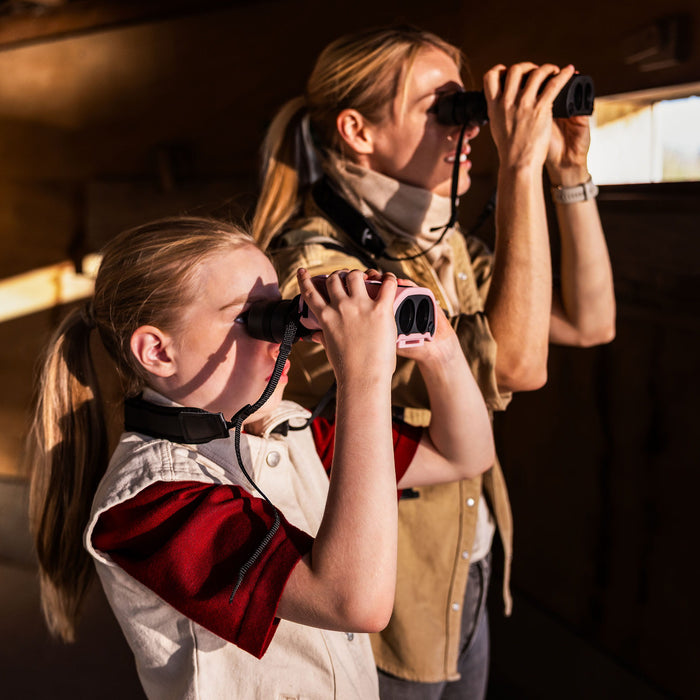 Women Using the Kite Optics 14x30mm APC Stabilized II Binoculars - Lifestyle Photo Outdoor