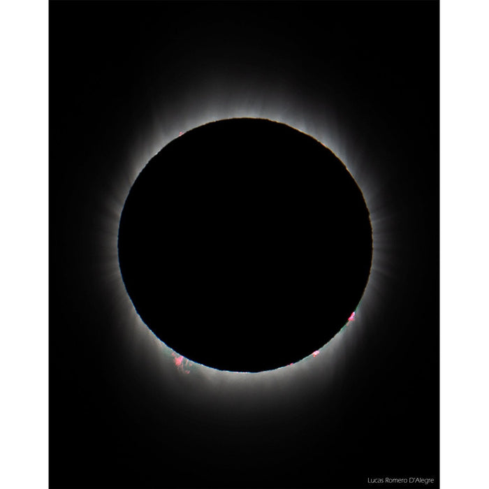 Explore Scientific AR102 Doublet Refractor w/ Go-To Mount Bundle